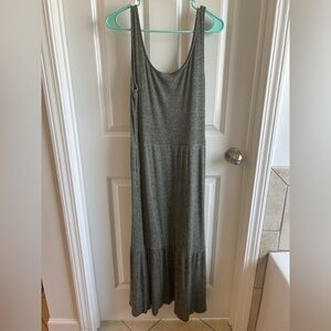 Sleeveless Ribbed Maxi Dress in Olive Green